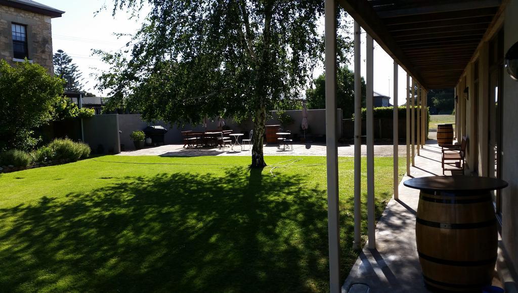 Coonawarra Motor Lodge Penola Bagian luar foto